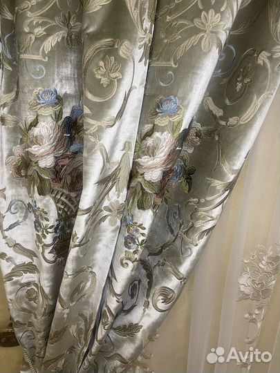 Шторы Италия бархат с вышивкой