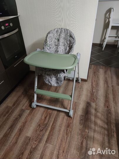 Стульчик для кормления happy baby berny v2