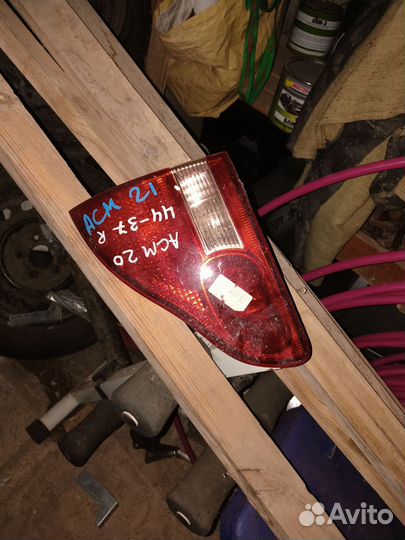 Стекло багажника Toyota ipsum