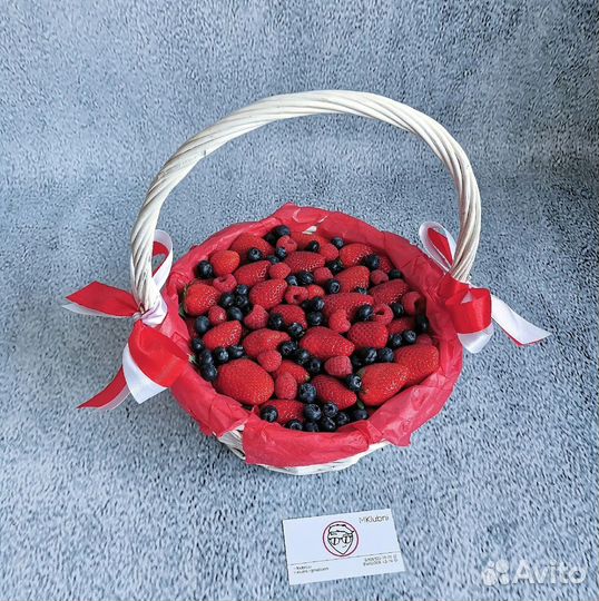 Боксы из клубники в шоколаде с доставкой