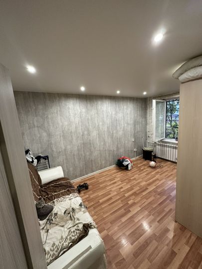 Комната 14 м² в 2-к., 1/5 эт.