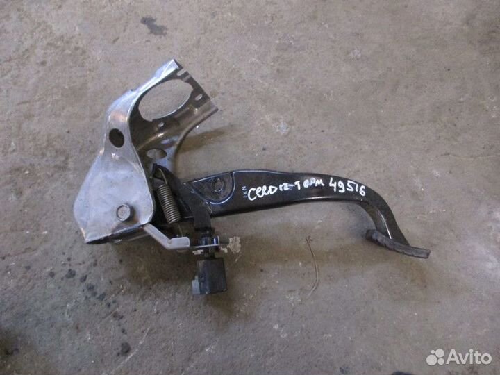 Педаль тормоза Kia Ceed 2012-2018 (МКПП 328003X100)