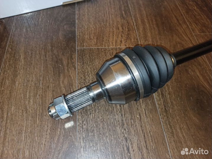 Передний привод Can-Am Maverick X3 705402048