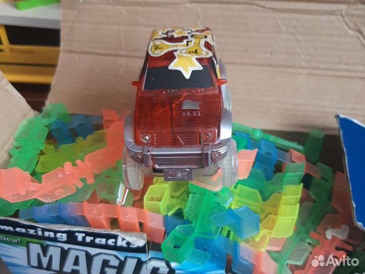 Гибкий трек, машинки пакетом