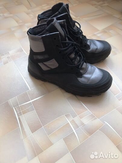 Ботинки женские Reebok