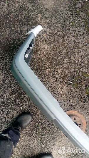 Бампер Mercedes w124