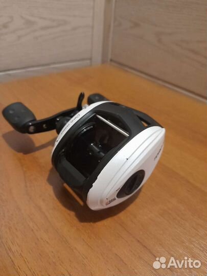 Катушка мультипликаторная Abu Garcia Revo Toro S