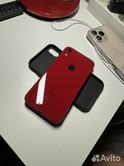 iPhone Xr, 64 ГБ