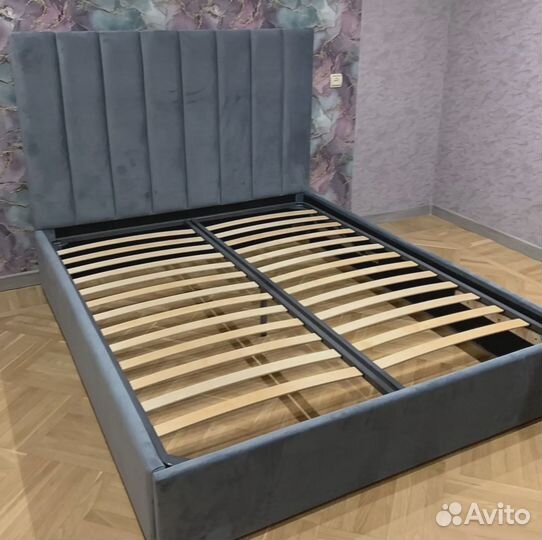 Кровать с ортопедическим основанием