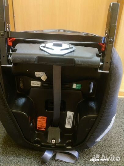 Детское автомобильное кресло