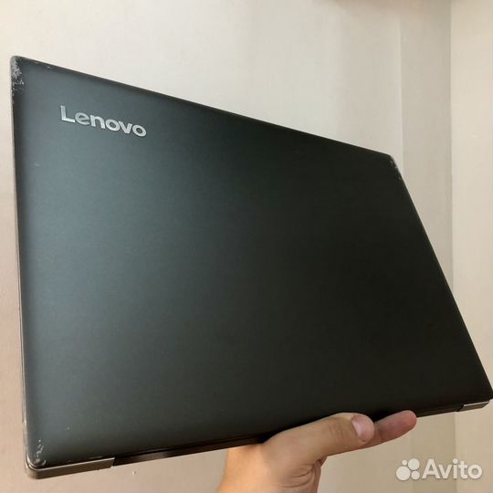 Игровой ноутбук Lenovo