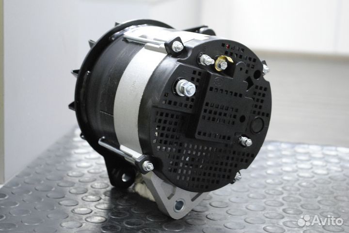 Генератор Камаз с дв. 740 Евро 2, Евро 3 новый 80А