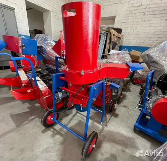 Измельчитель травы, ботвы, соломы тр250 (220В)