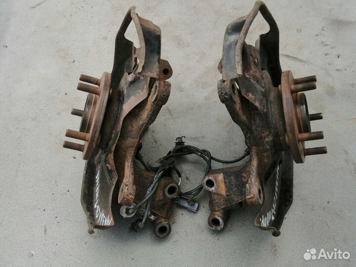 Кулак поворотный передний для Mazda CX 7 2007-2012