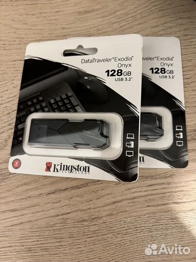 USB flash kingston 128 Gb 3.2