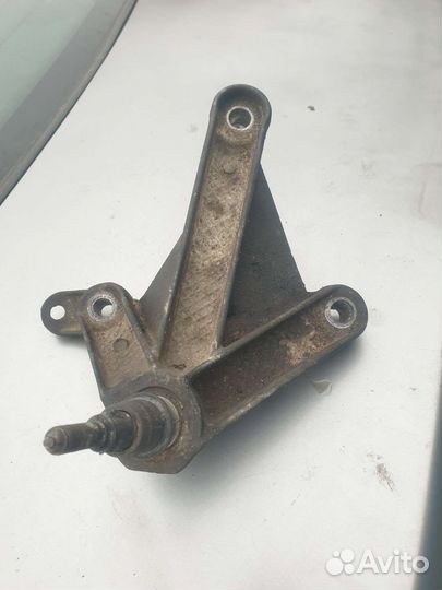 Кронштейн кпп scenic 2