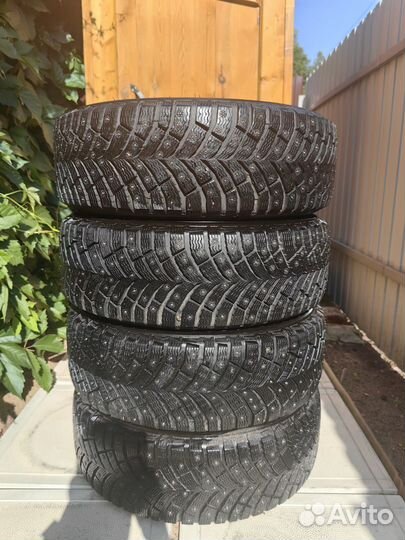 Michelin X-Ice North 4 195/65 R15