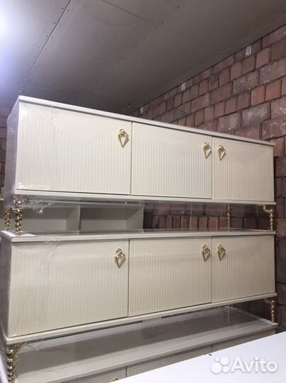 Тумба под телевизор новая