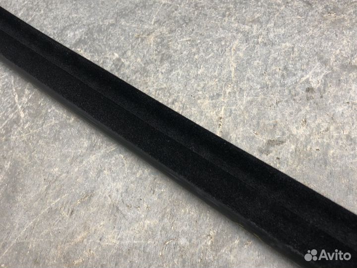 Бархотка внут зад прав двер Focus 3