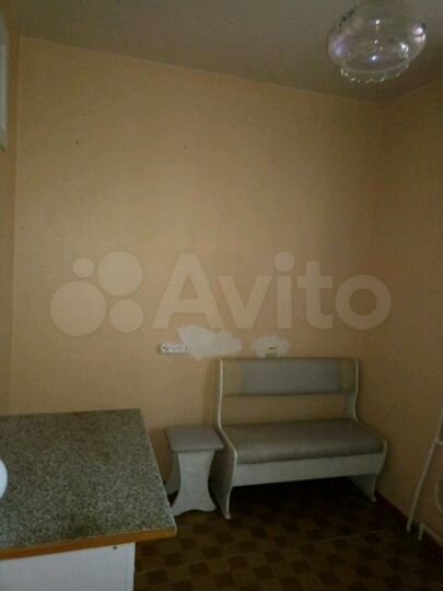 2-к. квартира, 50 м², 2/5 эт.