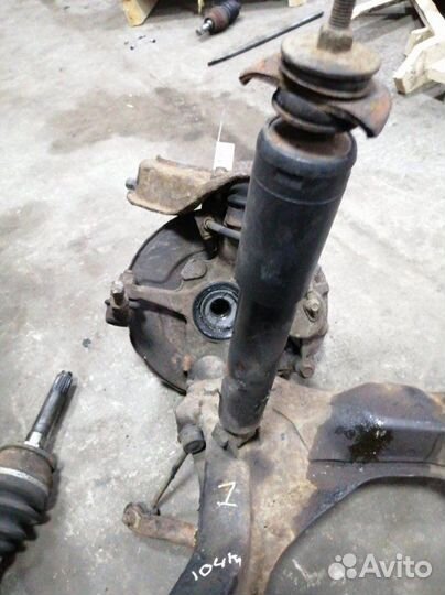 Амортизатор передний левый Opel Frontera