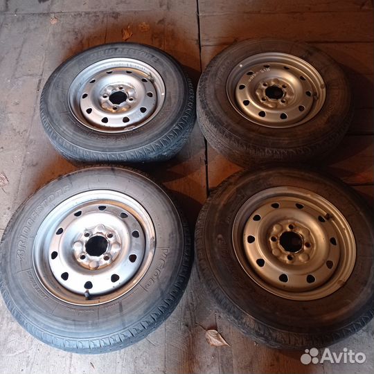 Bridgestone V600 165/70 R13