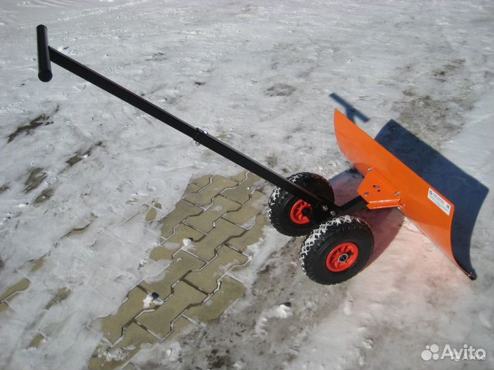 Лопата снегоуборочная на колесах электромаш