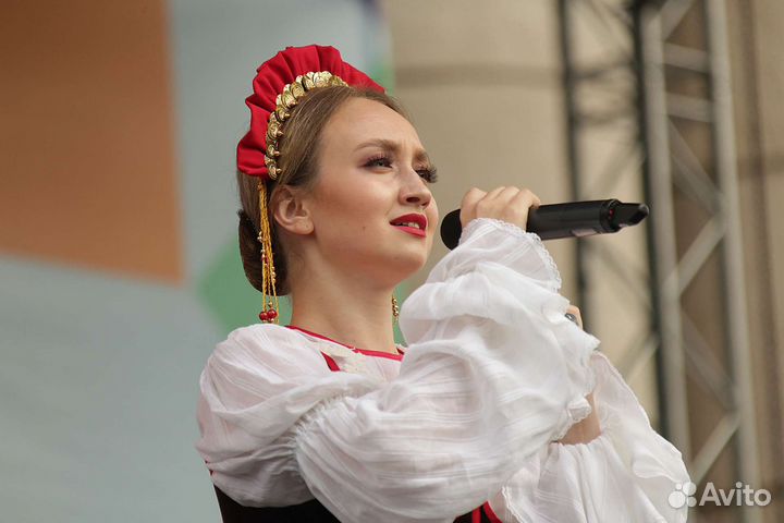 Педагог по вокалу/фортепиано/итальянскому языку