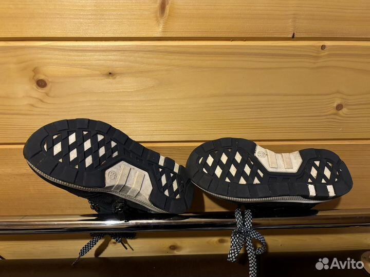 Ботинки для мальчика 28 р