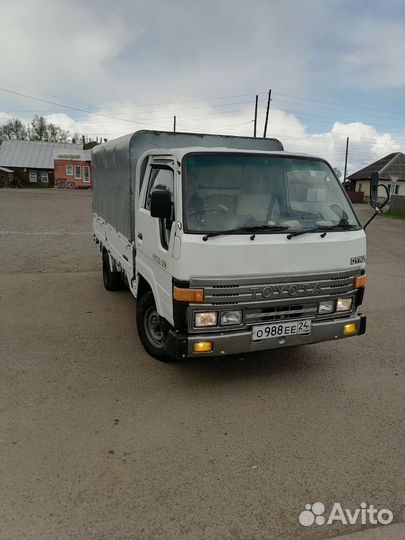 Toyota Dyna, 1990