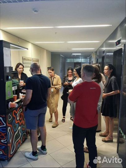 Вендинговый аппарат с кофе