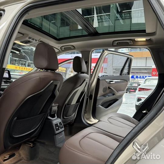 BMW X1 2.0 AT, 2021, 45 000 км