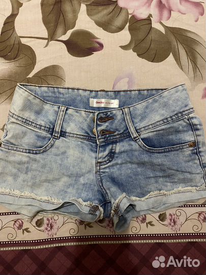 Джинсовые шорты