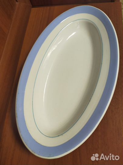 Тарелка сервировочная