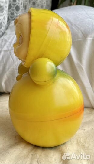 Неваляшка из ссср, в красивом желто зелёном цвете