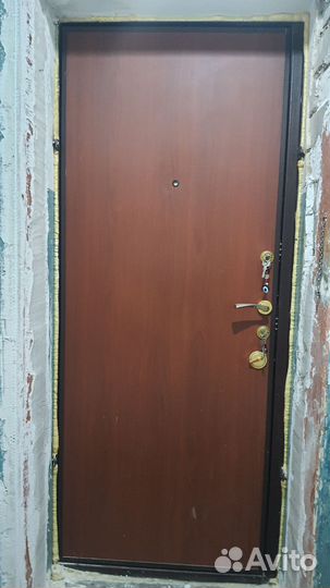 Дверь входная металлическая