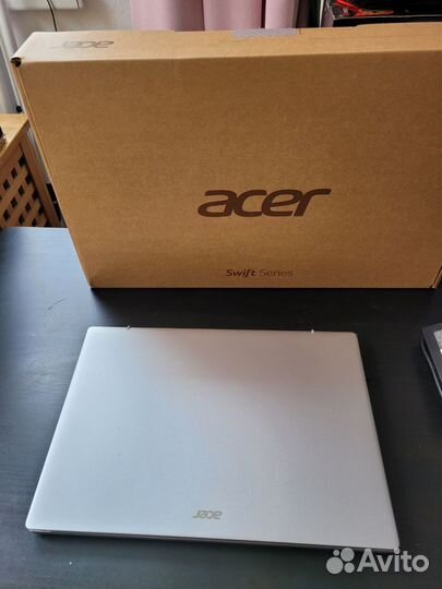 Ноутбук Acer swift go 14 sfg 14-71