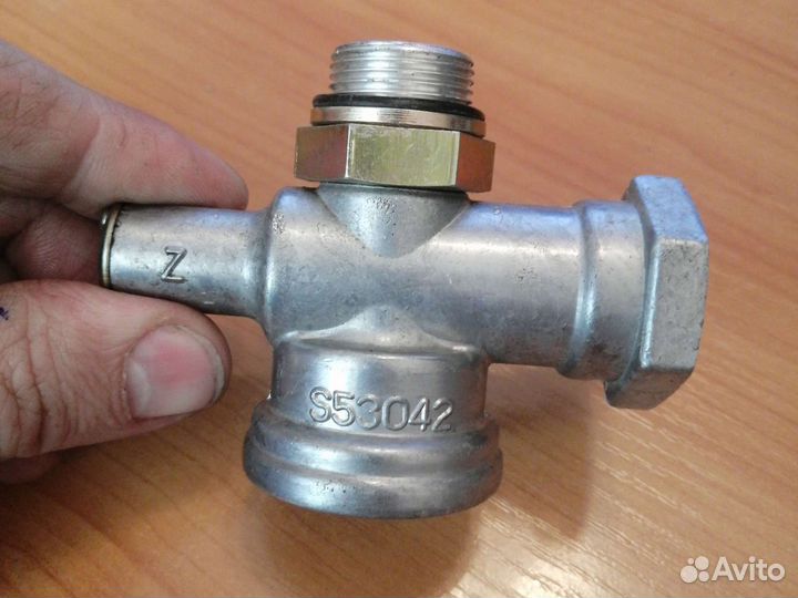 Клапан сброса конденсата паз лиаз EE4107