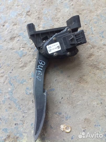 Педаль газа тормоза сцепления Шевроле Вива Астра G