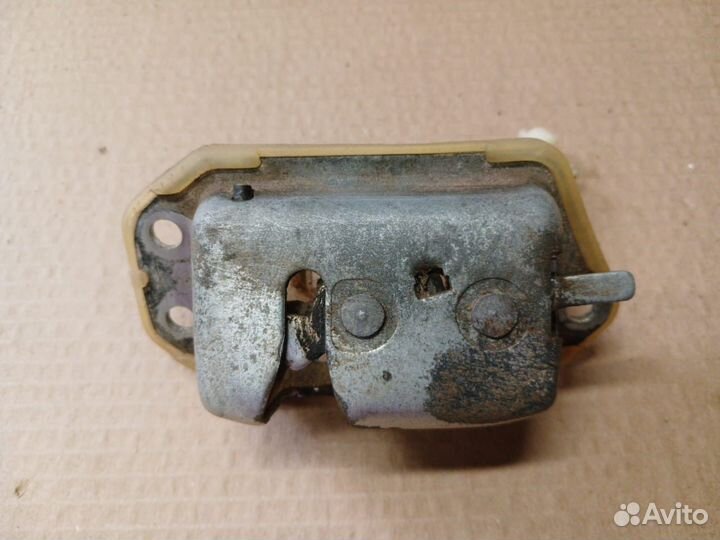 Замок багажника Daewoo Matiz