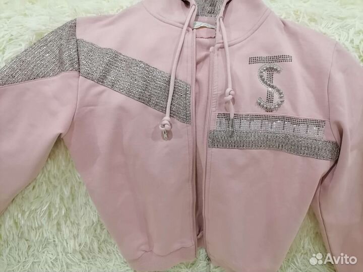 Спортивный костюм для девочки