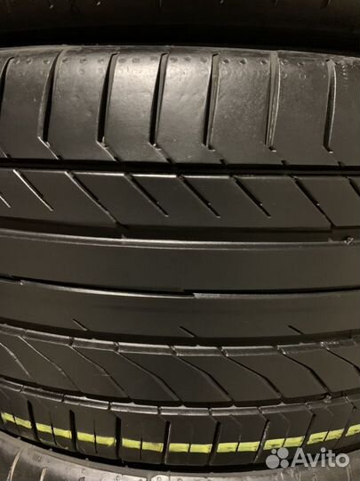 Continental ContiSportContact 5 255/35 R19