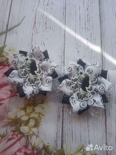 Школьные бантики ручной работы