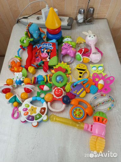 Игрушки погремушки пакетом