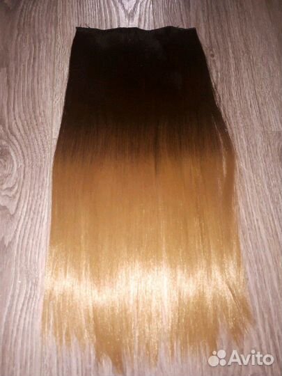 Волосы на заколках