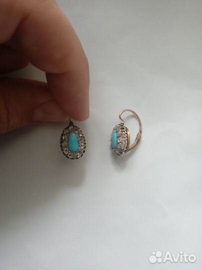 Золотые серьги