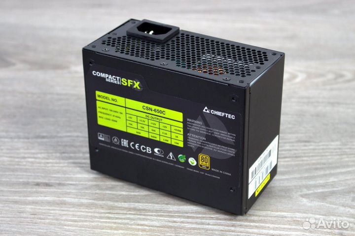 Блок питания chieftec compact CSN-650C (sfx)