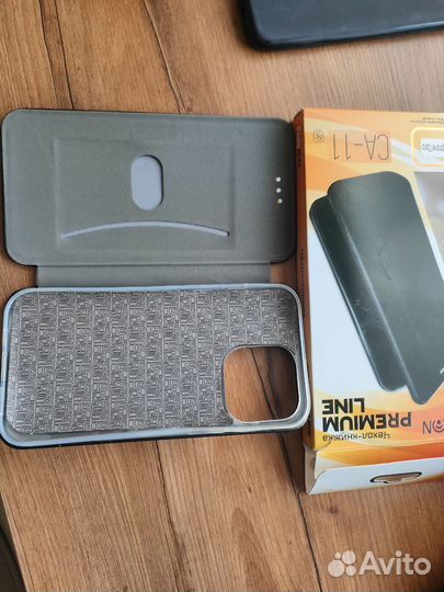 Чехлы для телефонов