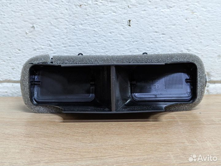 Сопло воздуховода центральное LADA Priora