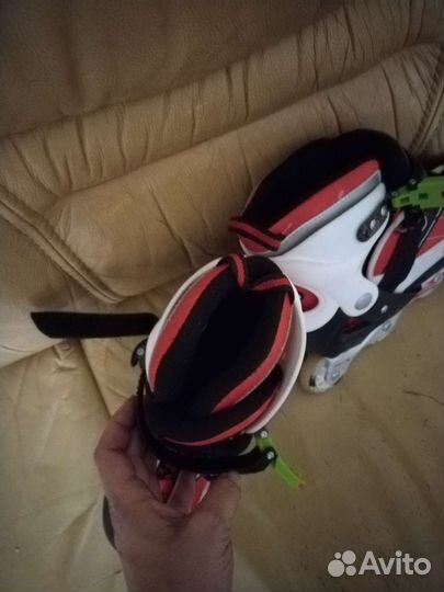 Роликовые коньки